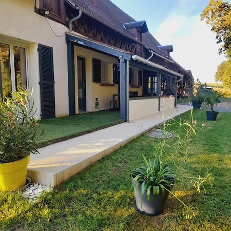 Gite Les Vignes Du Chateau - 4 Personnes Gehee Exteriér fotografie