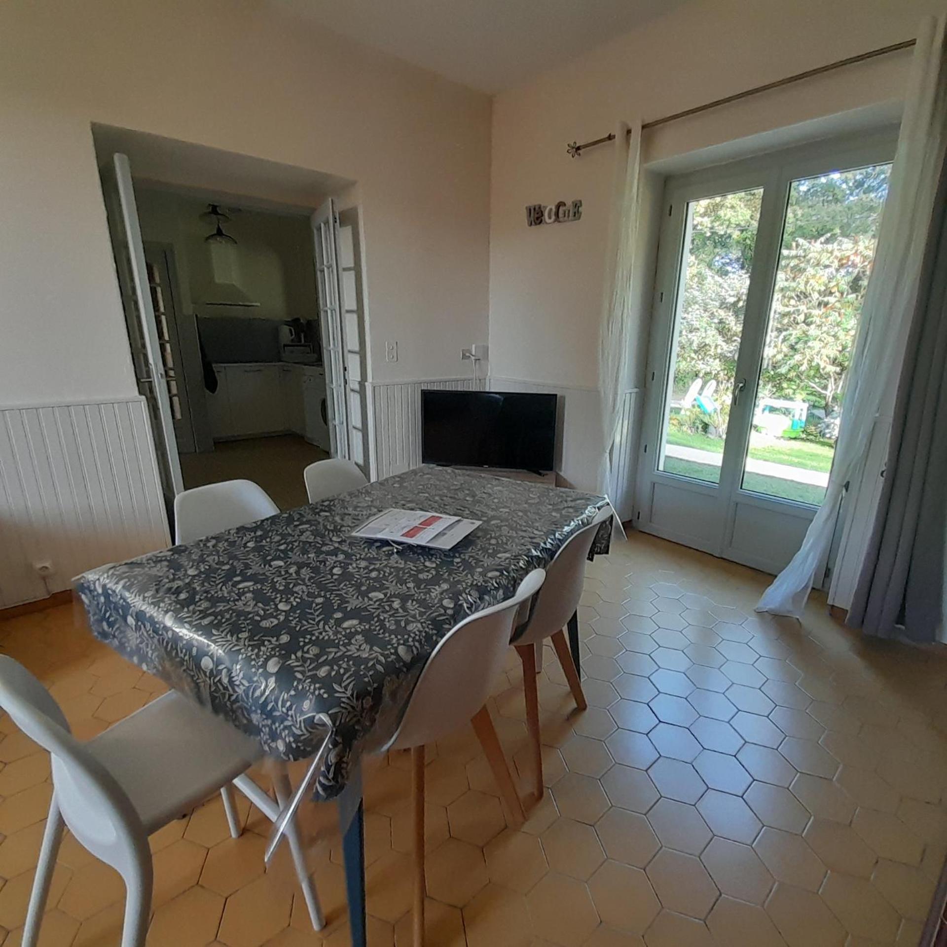 Gite Les Vignes Du Chateau - 4 Personnes Gehee Exteriér fotografie