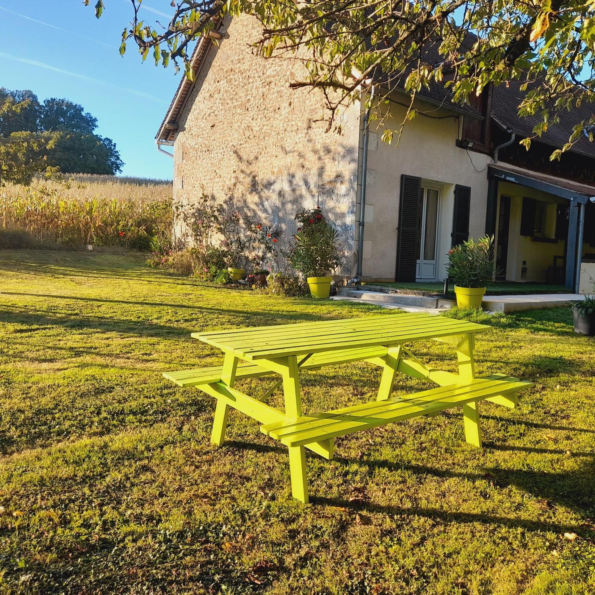 Gite Les Vignes Du Chateau - 4 Personnes Gehee Exteriér fotografie